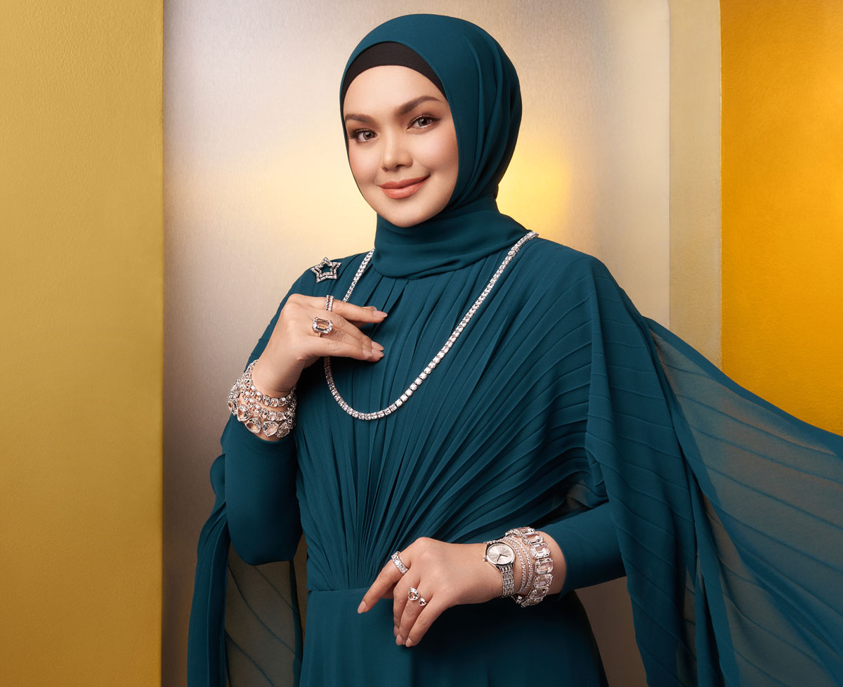 Swarovski Looks To A Bolder Brighter Hari Raya With Dato Sri Siti