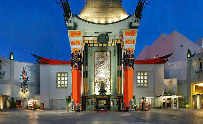 Do: Grauman's Chinese Theatre