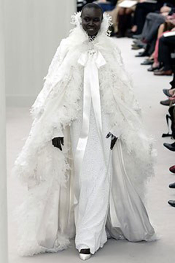 Fashion Flashback: Chanel couture wedding dresses (and brides ...