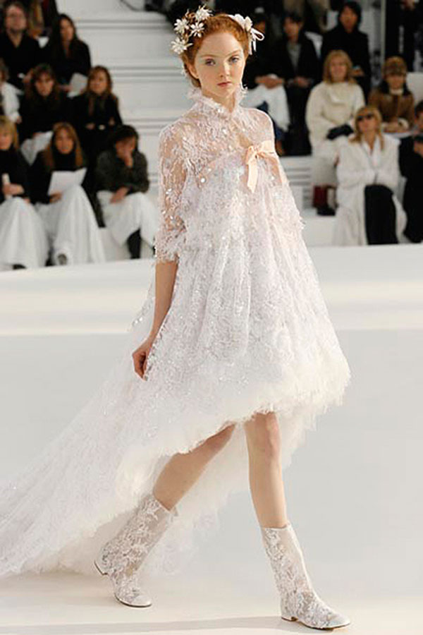 Fashion Flashback: Chanel couture wedding dresses (and brides ...