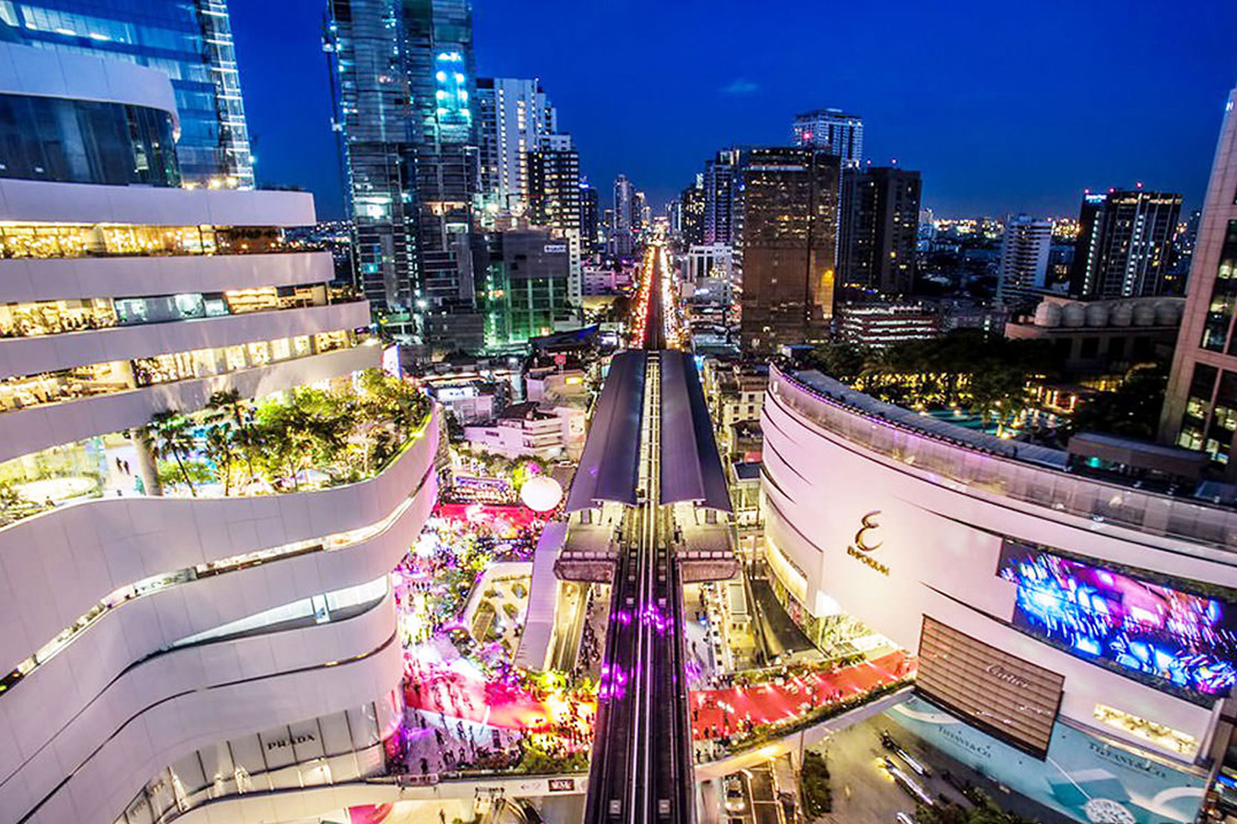 Emporium Shopping Mall at BTS Phrom Phong Station Editorial Photography -  Image of bangkok, outside: 63120287