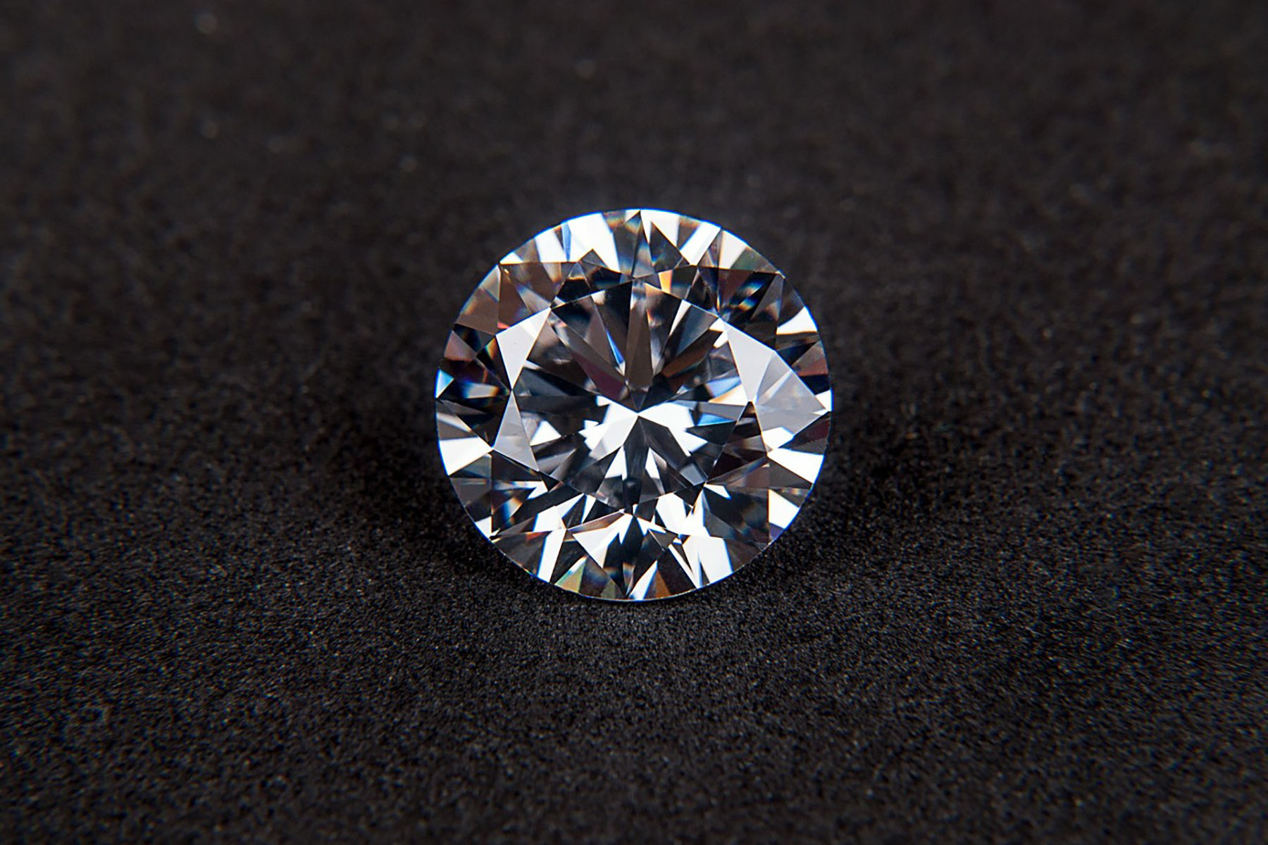 lab-grown diamonds