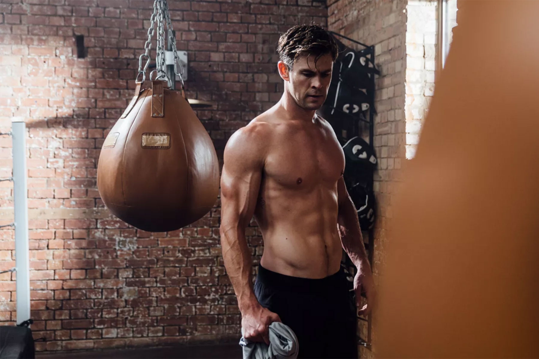 Celebrity fitness apps Chris Hemsworth