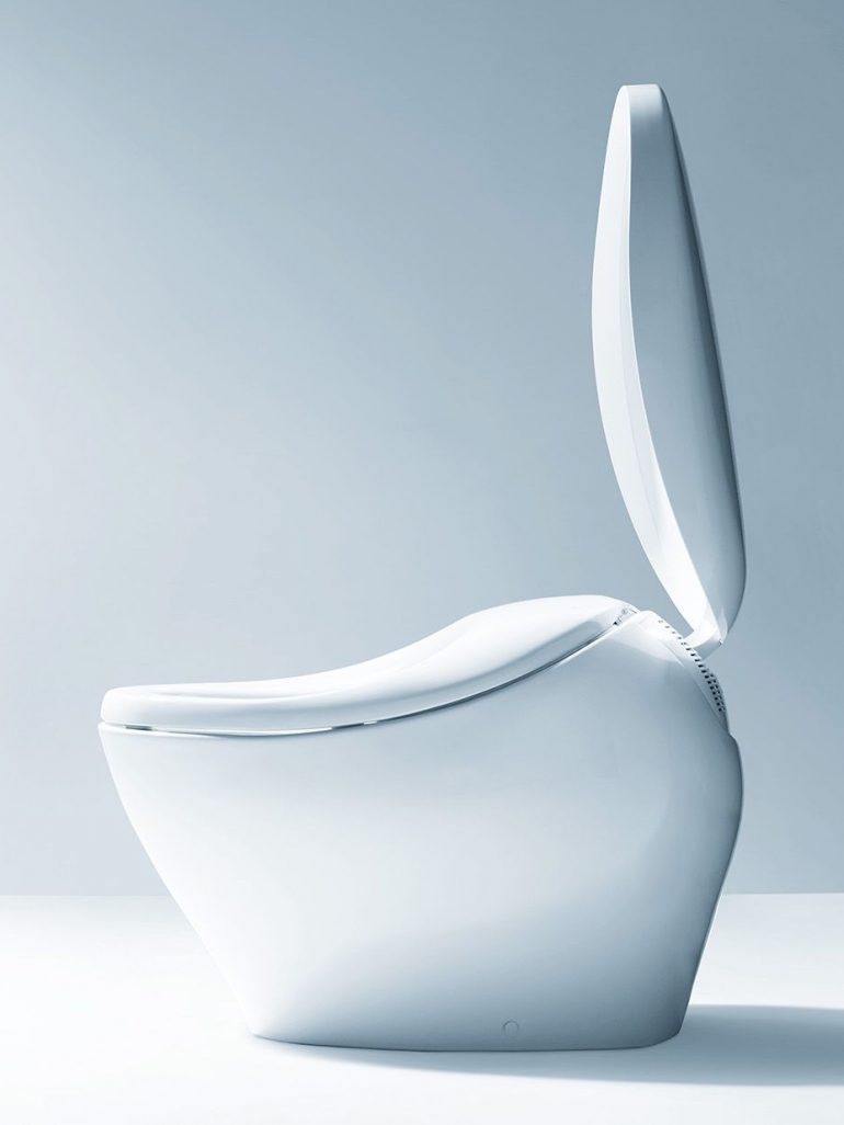 The many luxuries of a technologically advanced toilet