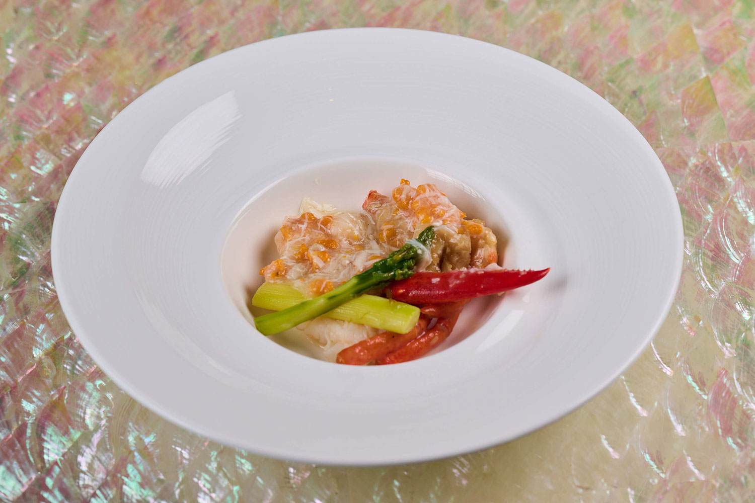 Stir-fried Lobster with Crabmeat and Crab Roe, The 8 Macau.