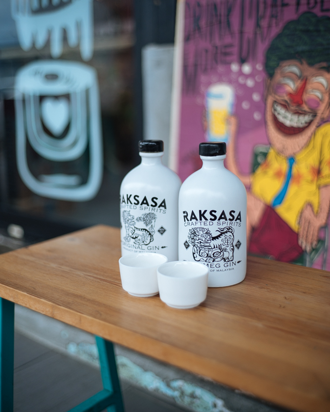 raksasa gin