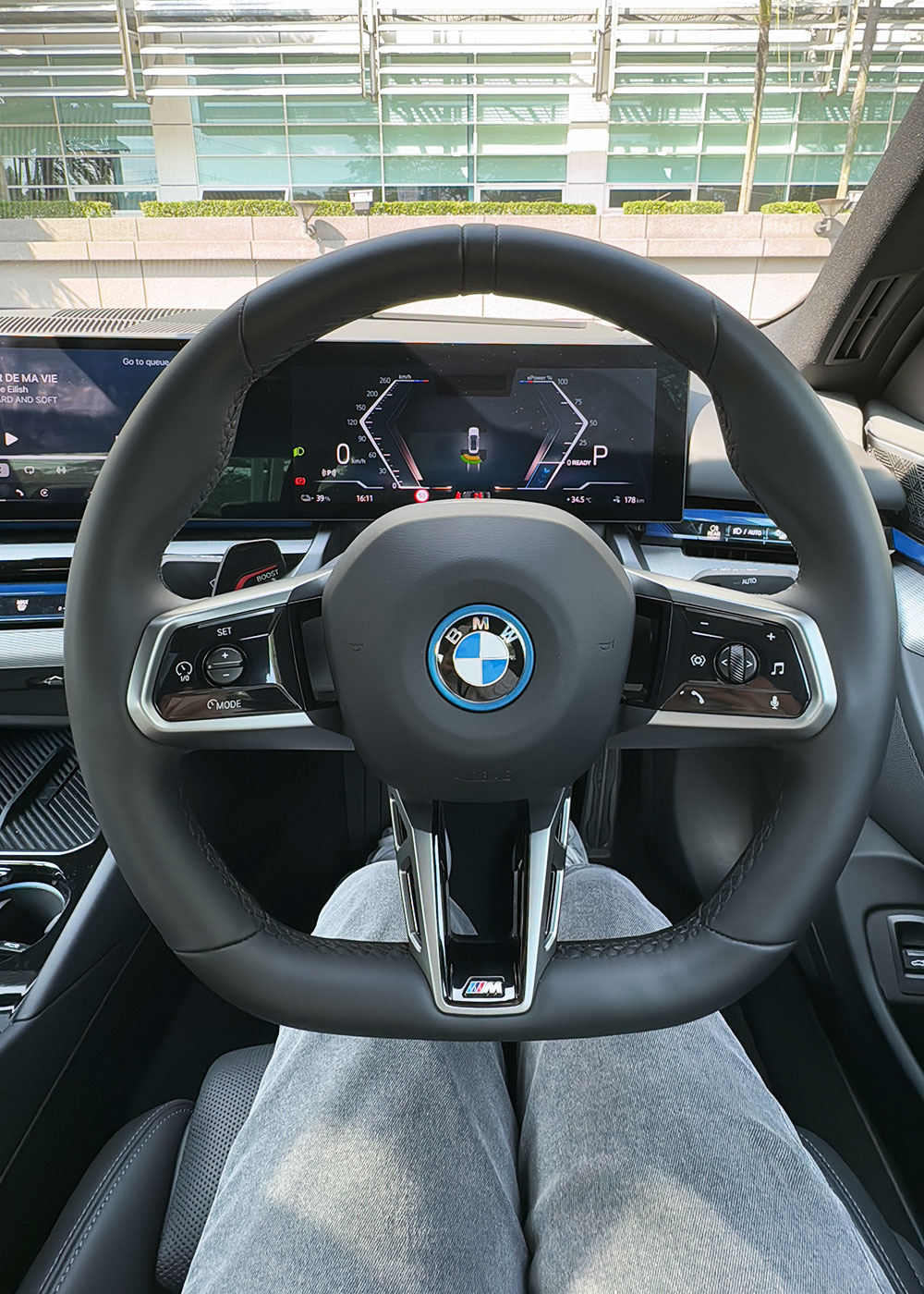 The BMW i5 cockpit