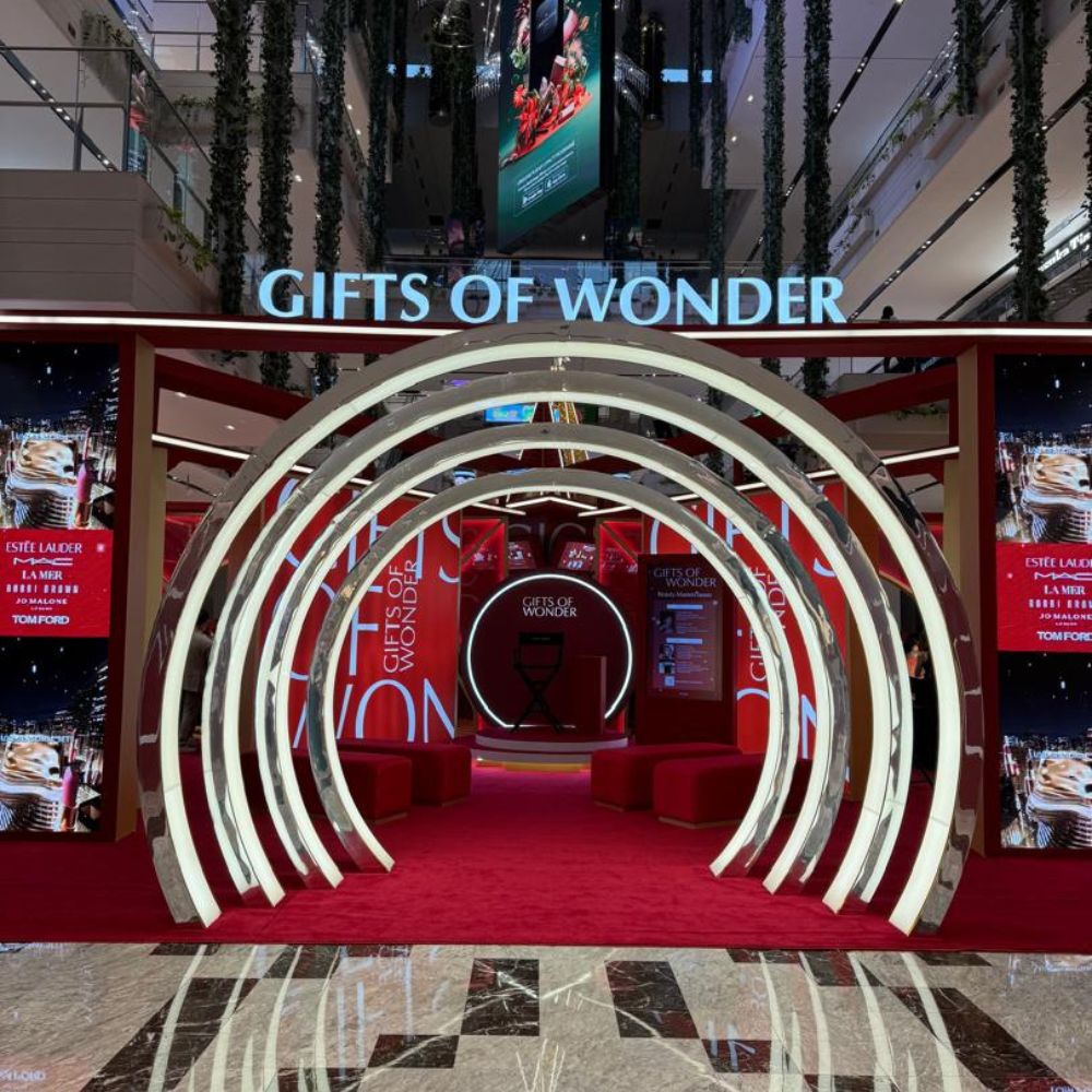 Gifts of Wonder The Estée Lauder Companies