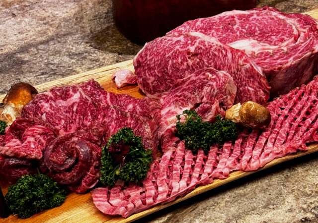 The marbling of the MiGyeongSan Hanwoo beef.