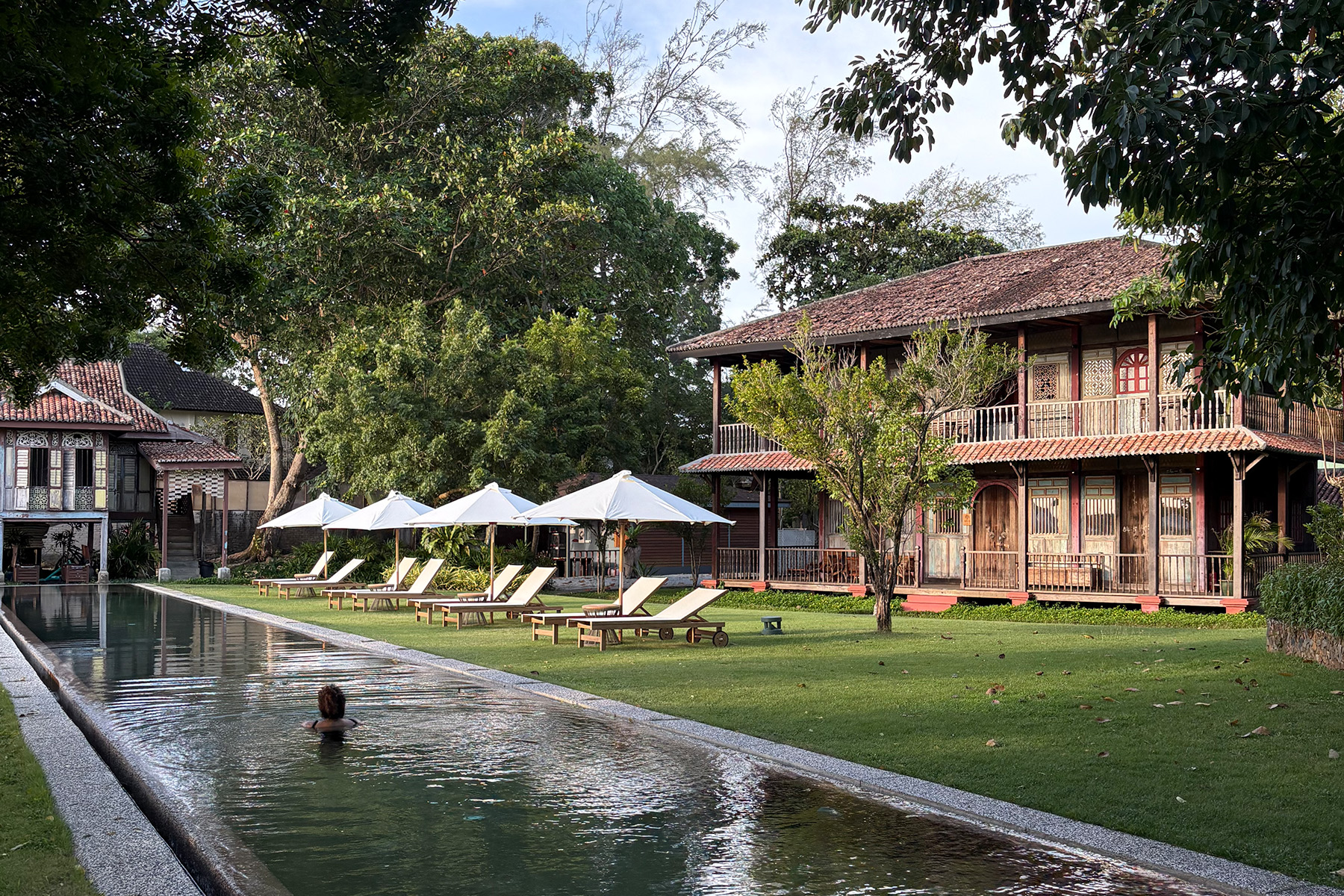 Follow to Temple Tree Resort Langkawi