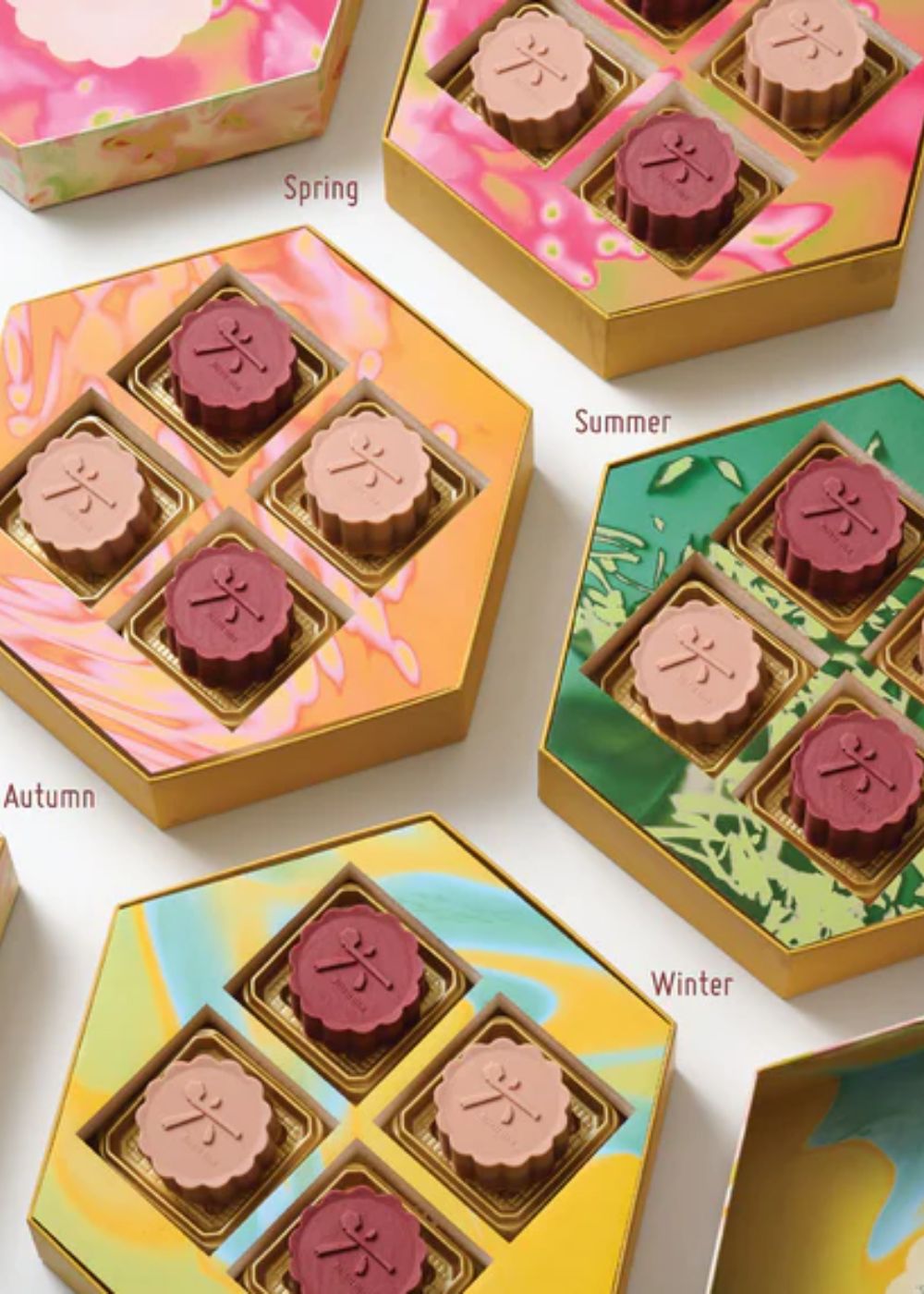 [Limited Edition] Roku Gin 4-Piece Ice Cream Mooncake Box.