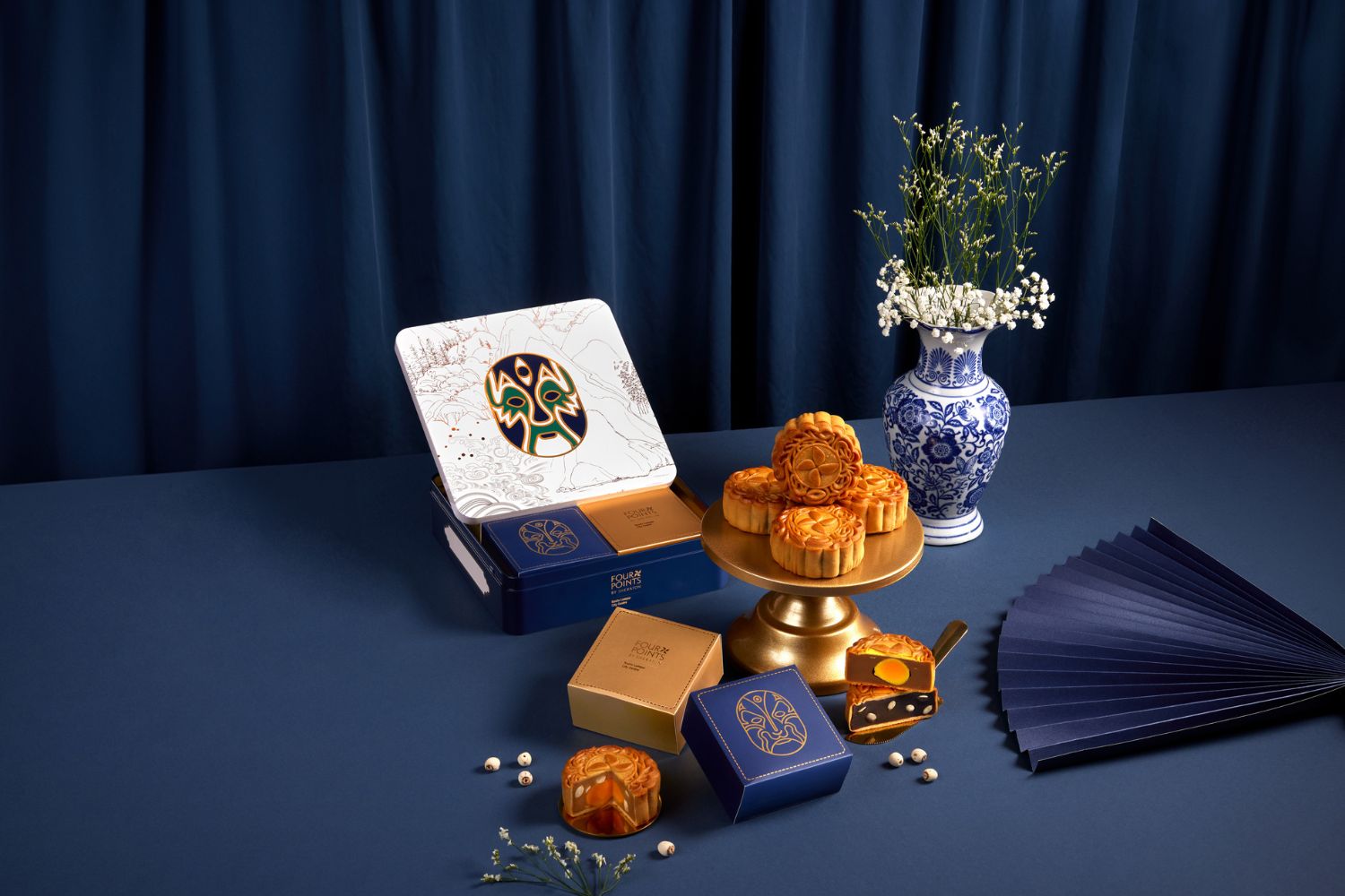 The Moonlit Memento gift set by Sichuan Kitchen.
