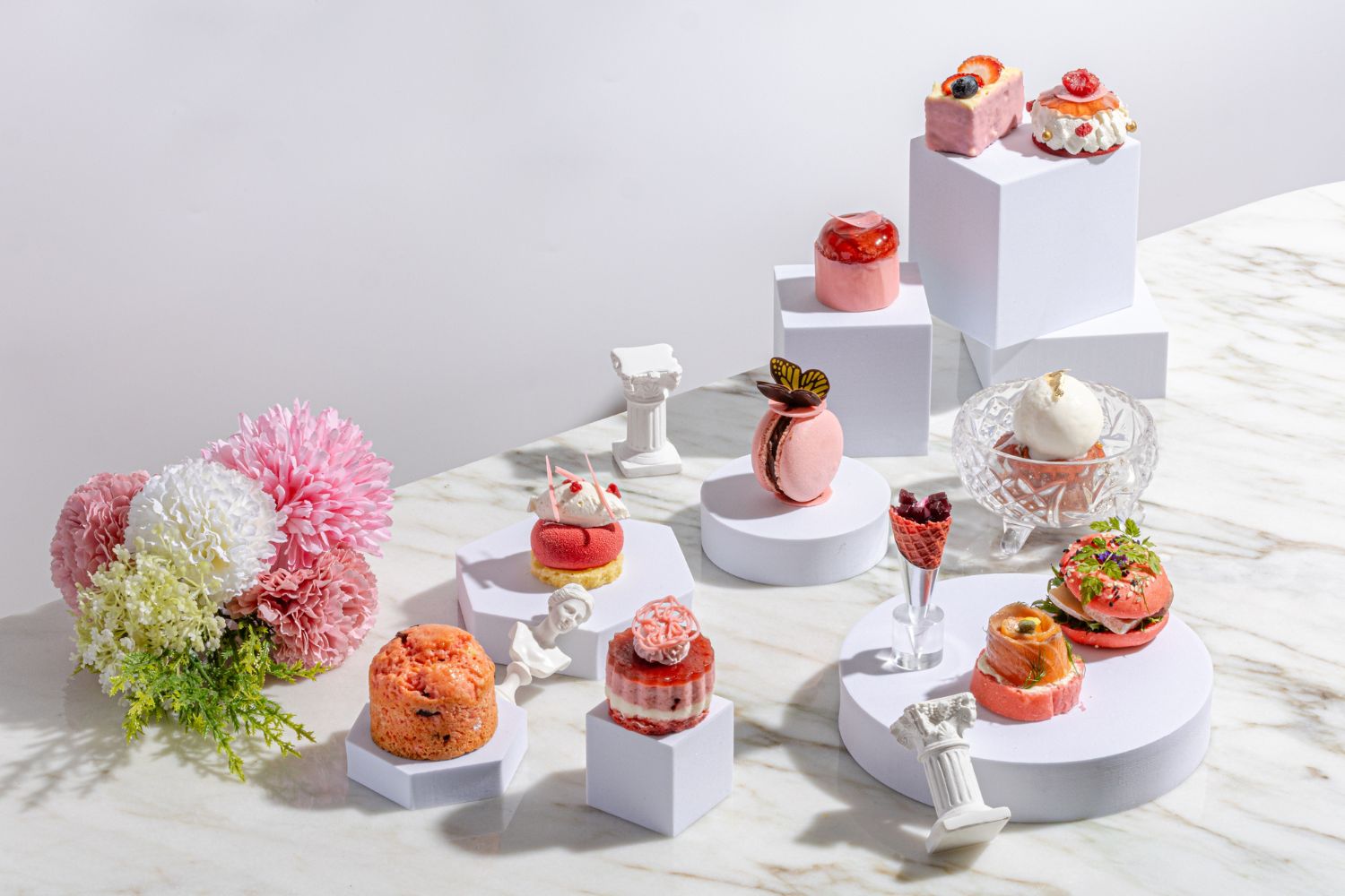 Le Midi, Crowne Plaza KLCC Pink Jardin Tea Reverie.