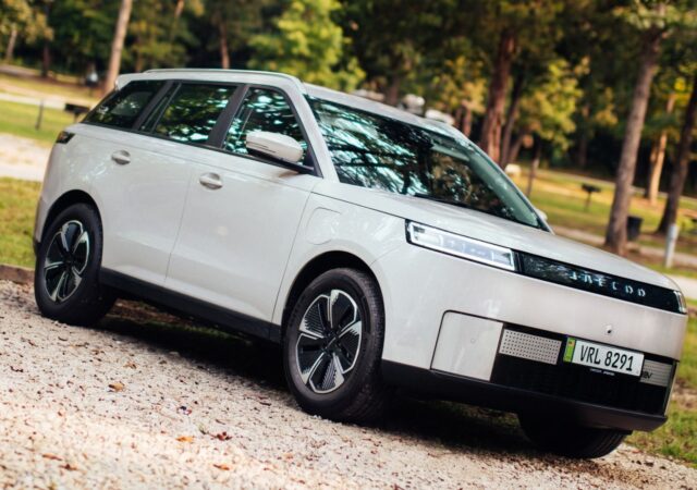 JAECOO J5 EV